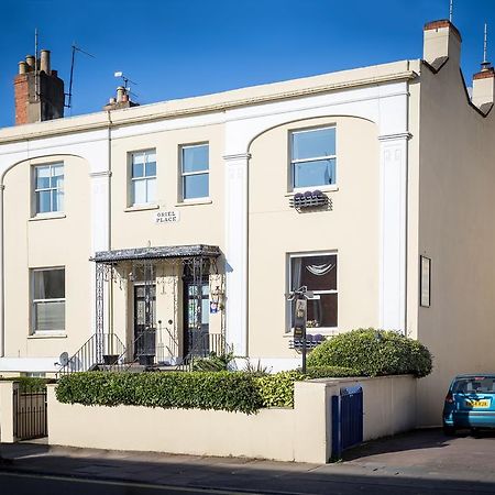 Crossways Guest House Cheltenham Exterior foto
